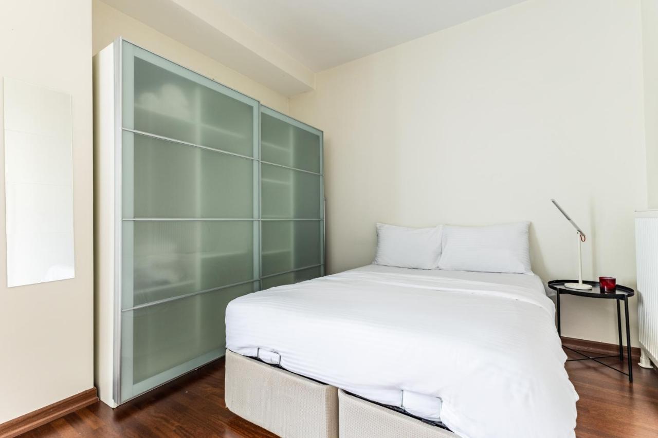 Spacious Flat Near Bagdat Avenue In Suadiye Leilighet Istanbul Eksteriør bilde